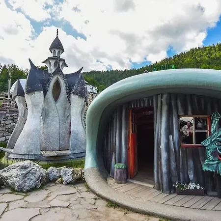 아파트 Panorama 35c - So Saunou